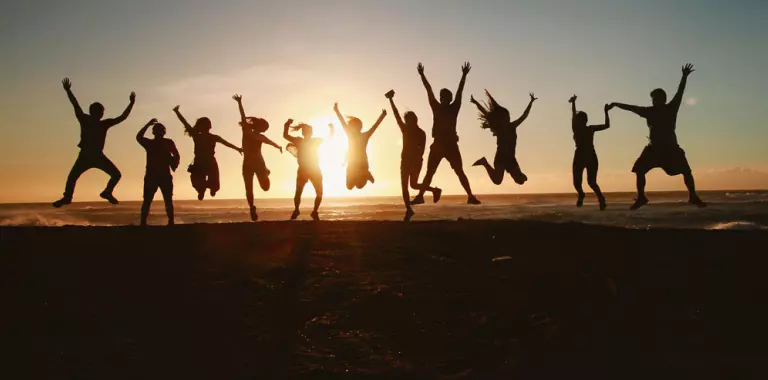 Hola Invisibles’50!